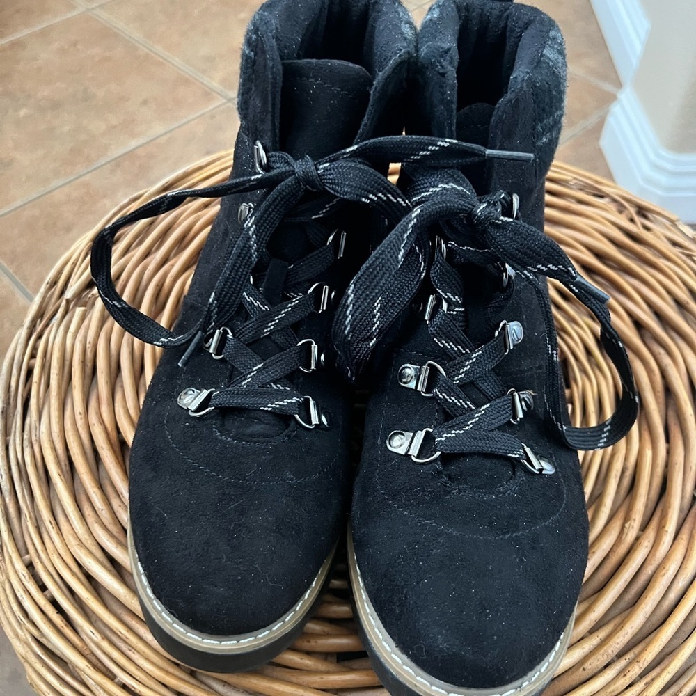 Sonoma Black Suede Lace-Up Boots